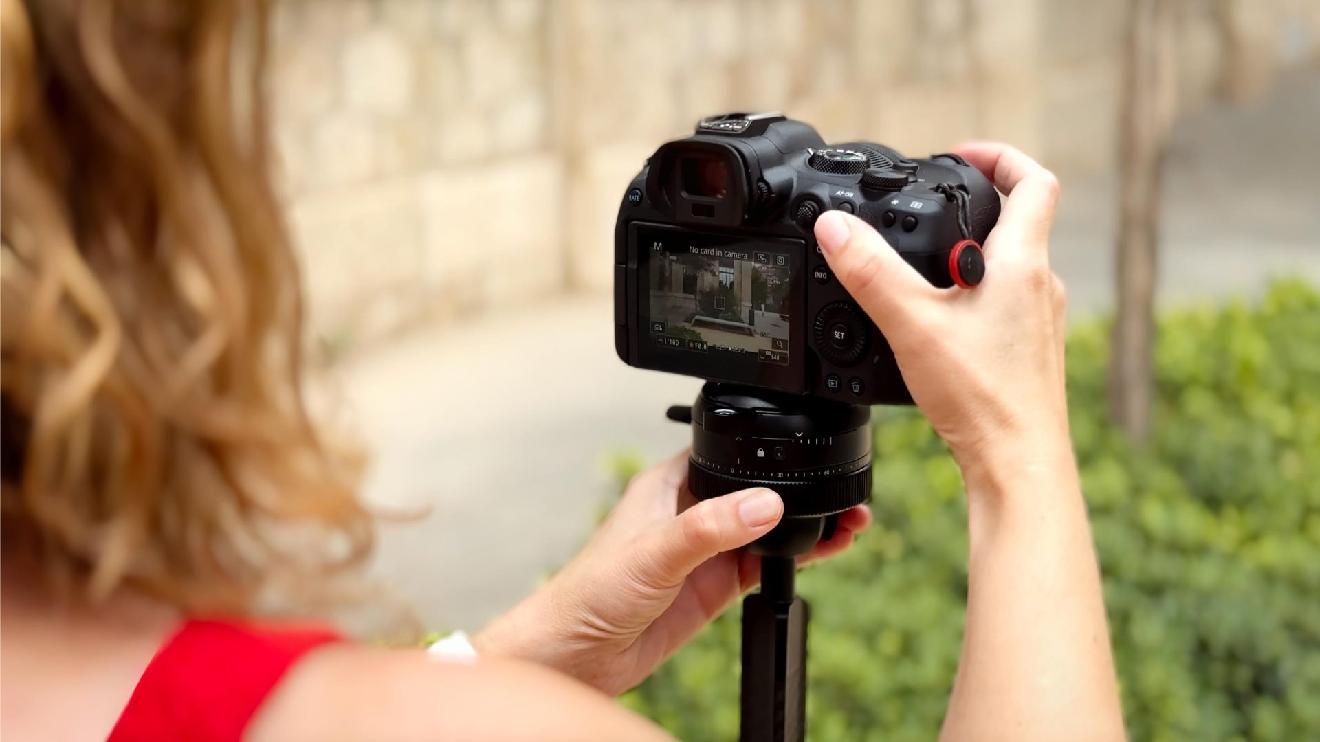 Peak Design Tripod Pro Review: This Tripod is Smarter Than Me, It's So Innovative I had to Read Instructions