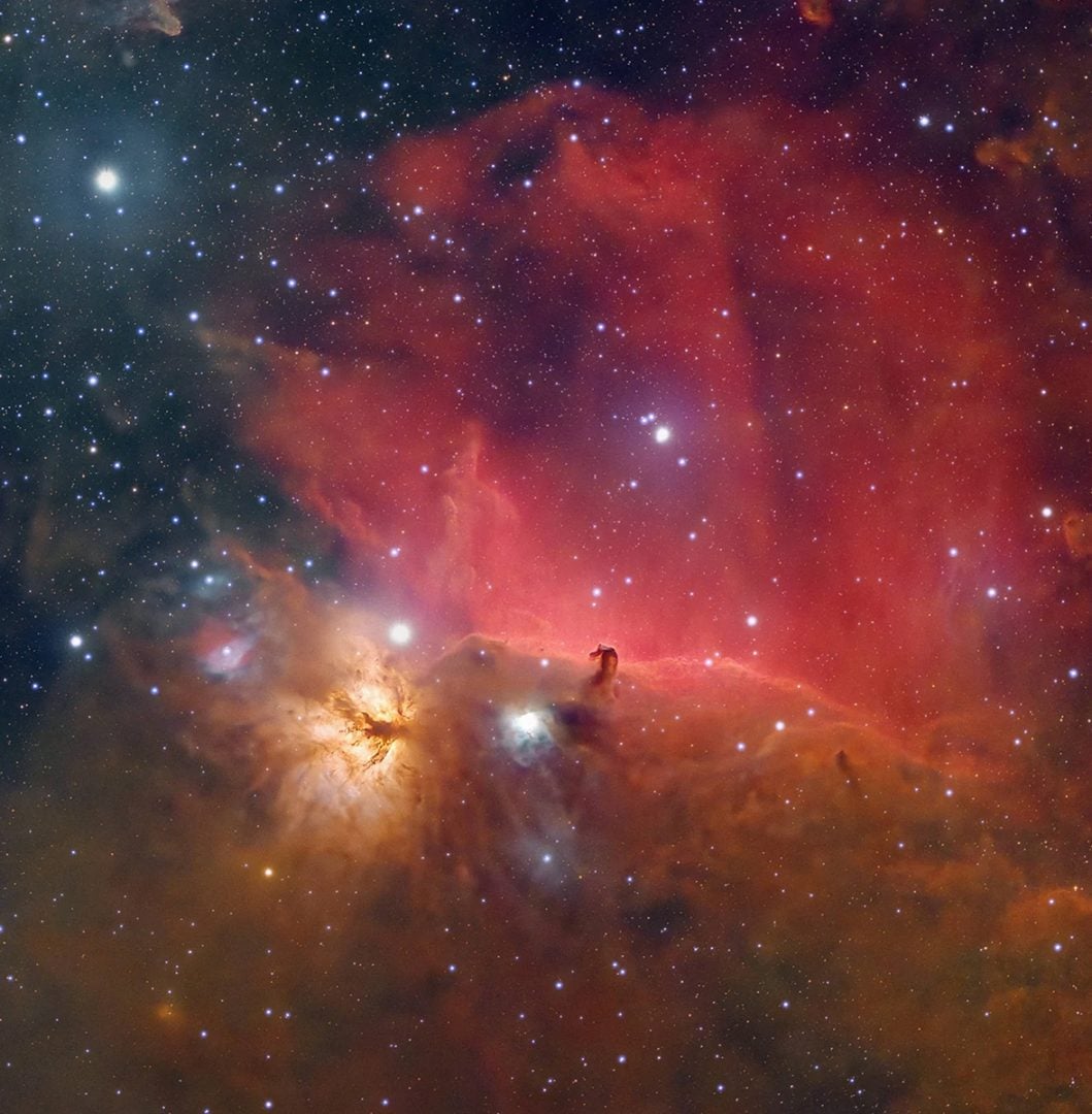 Flame and Horsehead nebula captured with Vaonis Vespera II X Edition (via Vaonis)