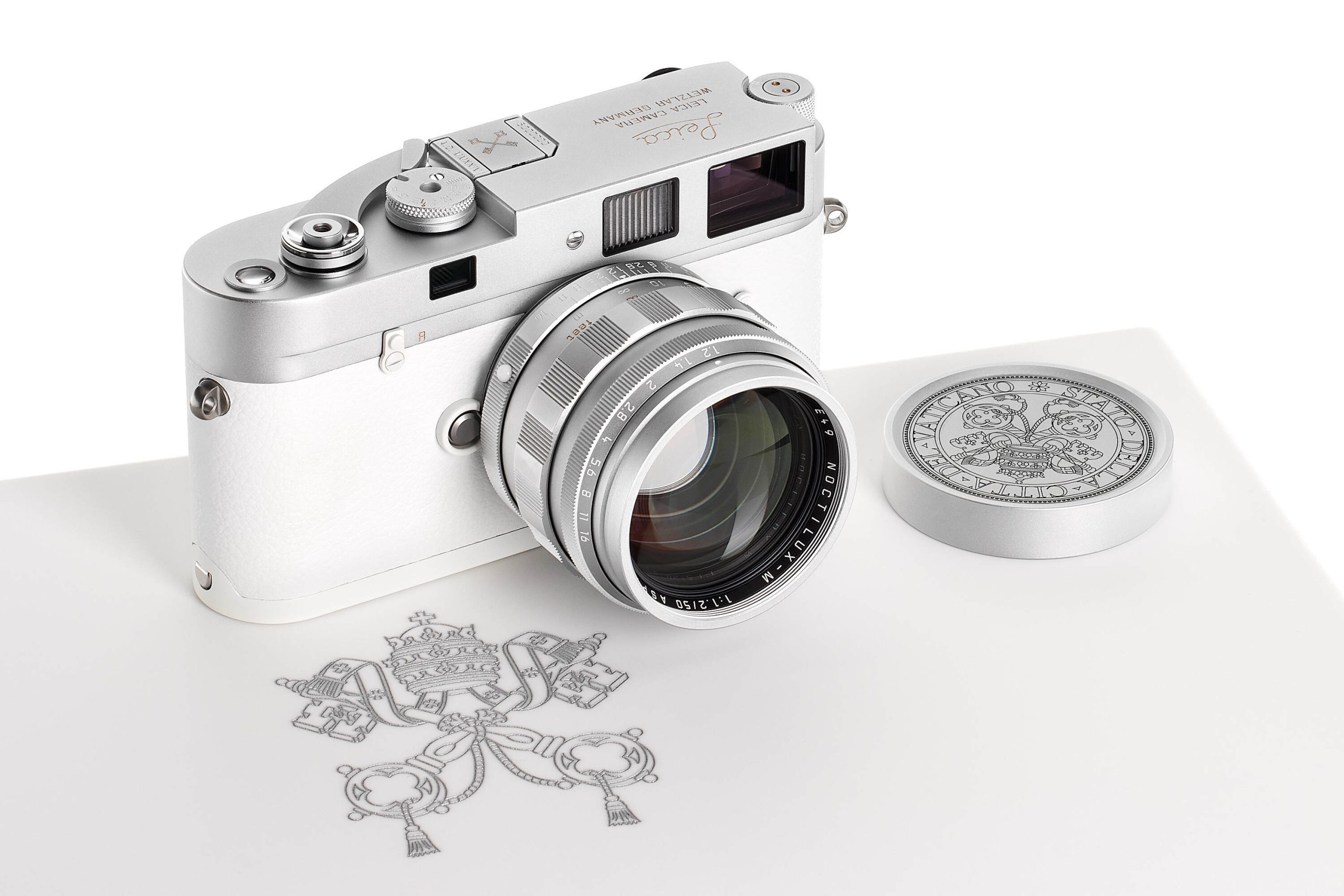 Pope Francis Leica M-A auction