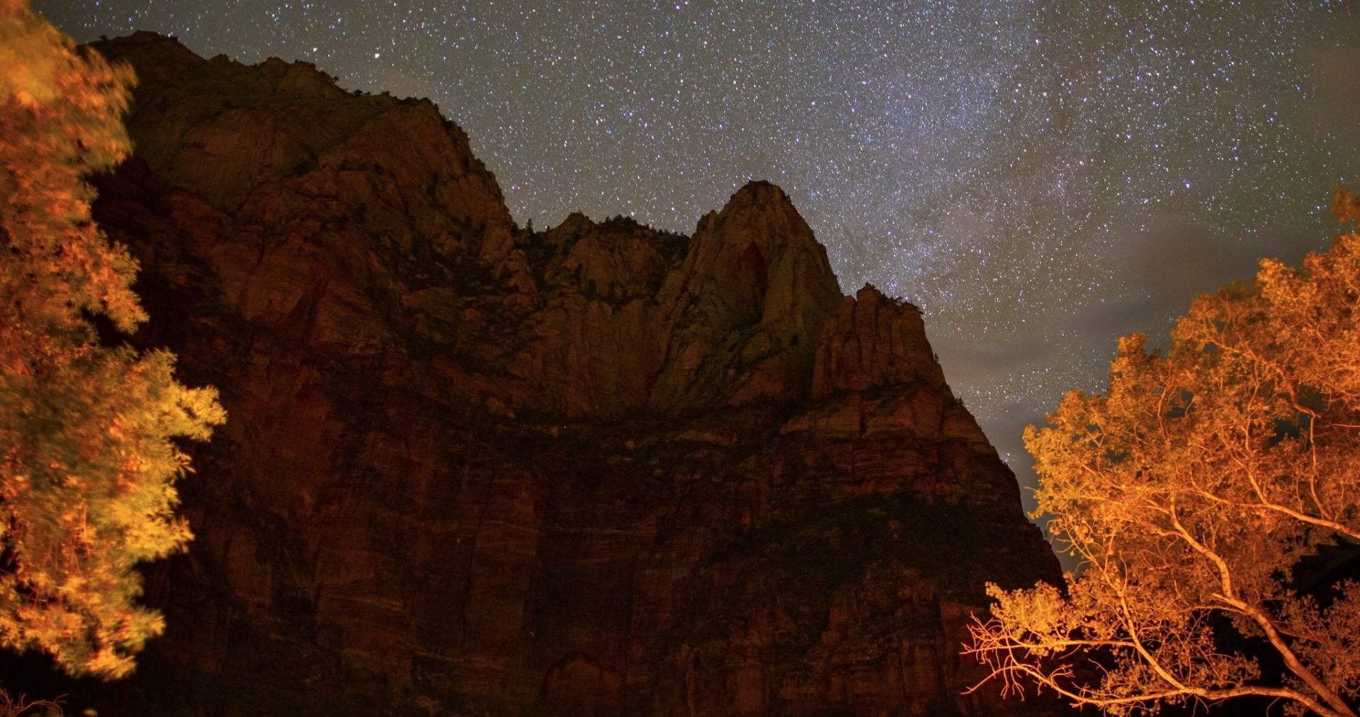 When the Government Shut Down, This Filmmaker Pointed His Cameras at the Sky, with Breathtaking Results