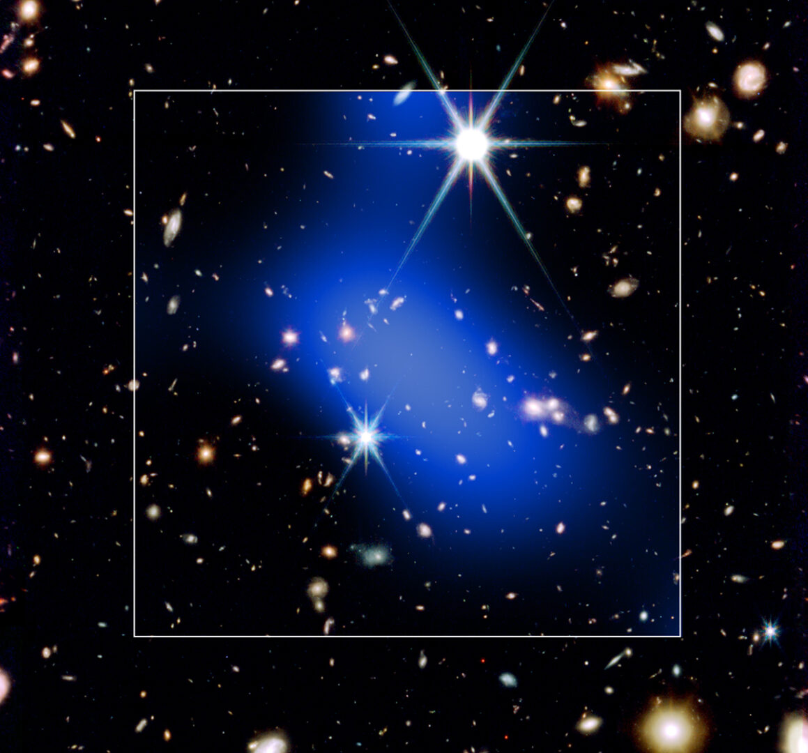 Layered onto the center of this image is a neon blue cloud. This cloud represents hot X-ray gas discovered by Chandra in the deepest X-ray observation ever conducted. Credit: X-ray: NASA/CXC/CfA/Á Bogdán; Infrared (JWST): NASA/ESA/CSA/STScI; Image Processing: NASA/CXC/SAO/P. Edmonds and L. Frattare