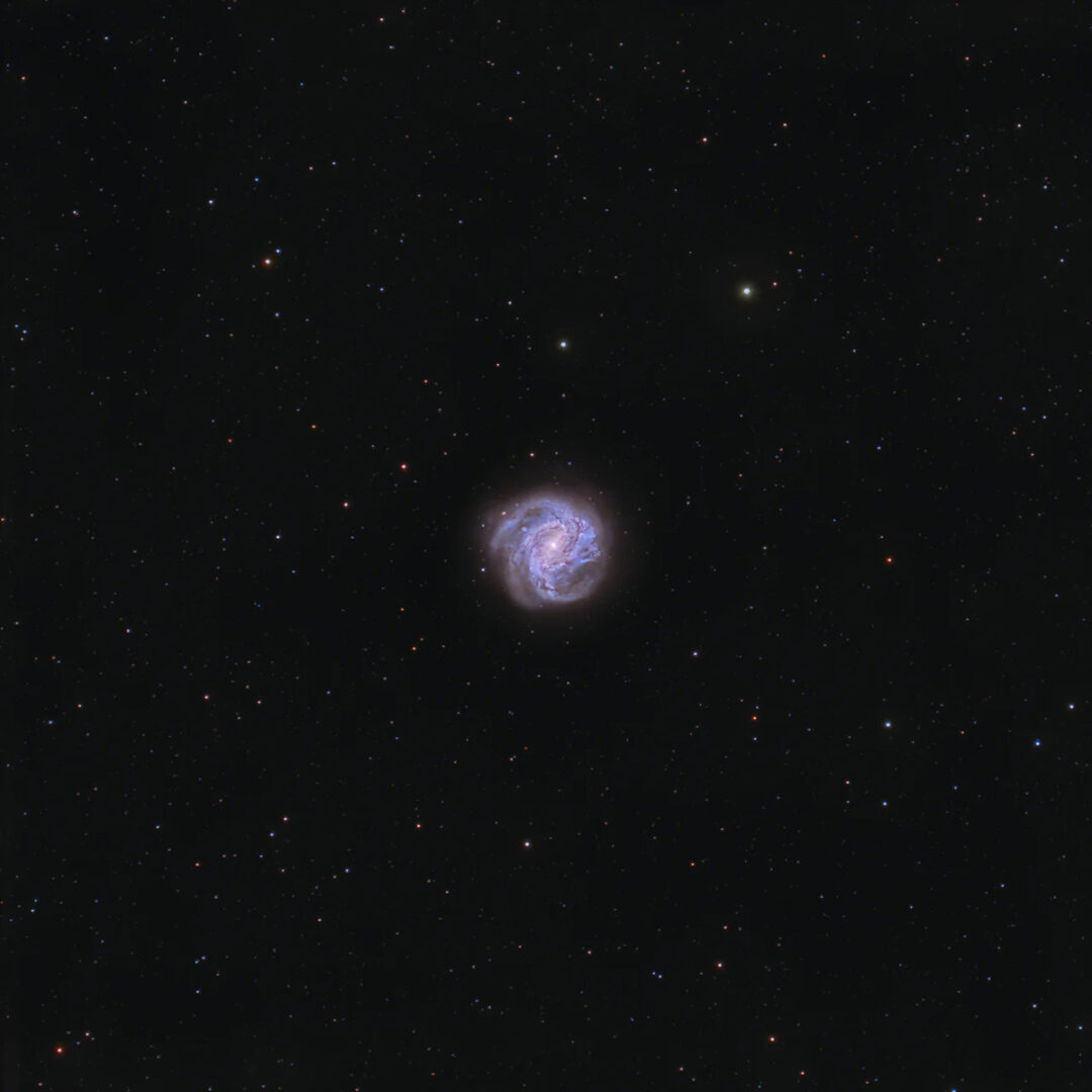 M83 galaxy captured with Vespera Pro (via Vaonis)
