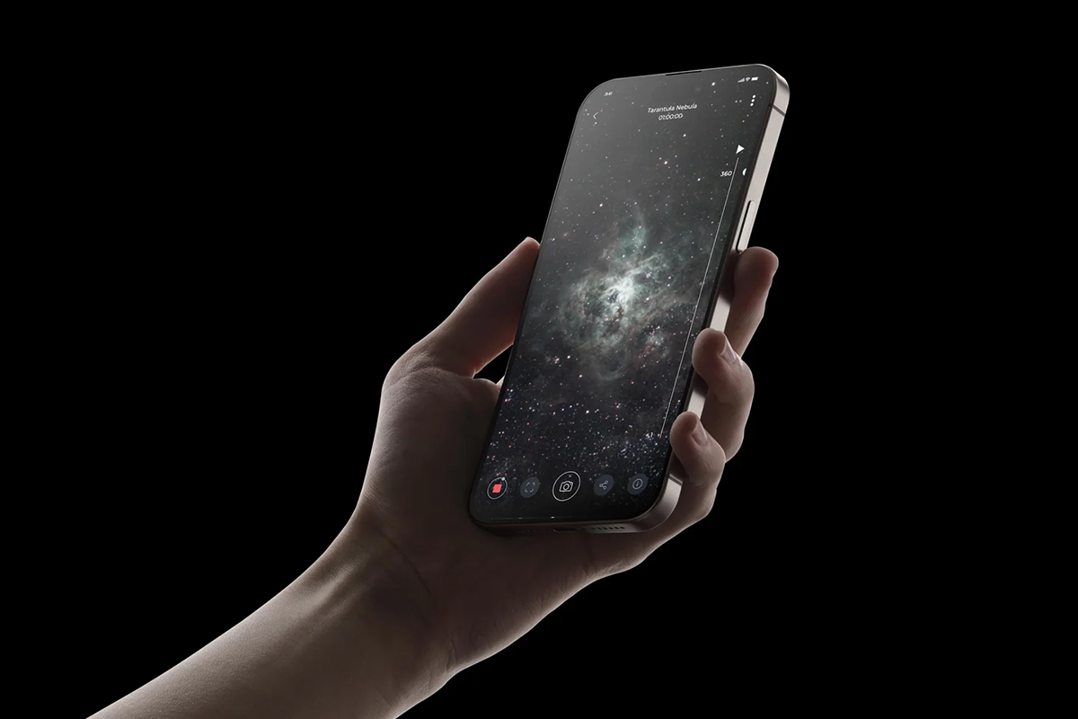 The Singularity app manages the control of the smart telescope