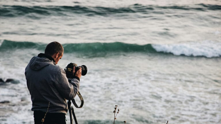 become a photographer