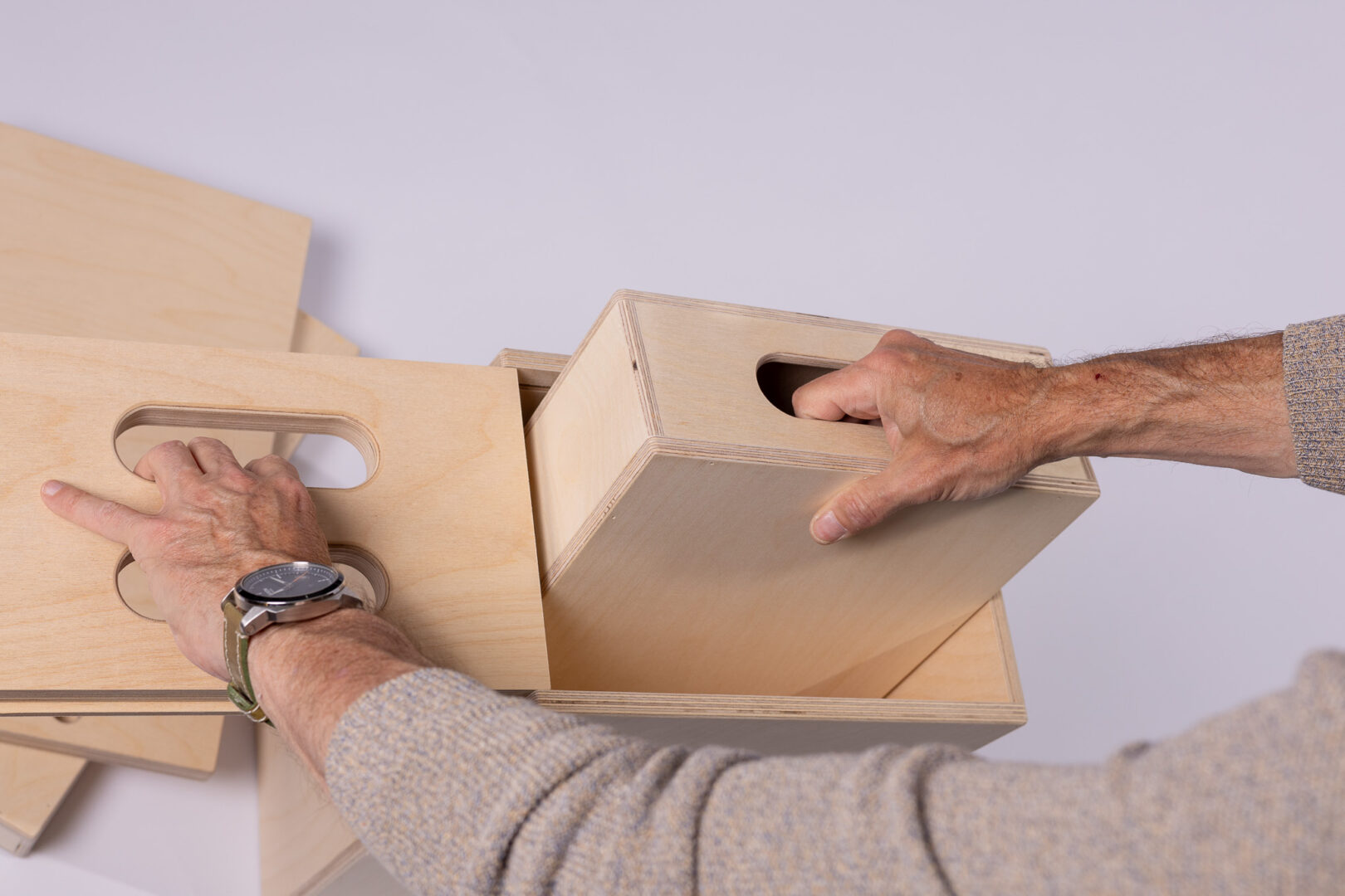 PiXAPRO Studio Gear Review: Nesting Apple Boxes and PiXAPOSE Mat Tested