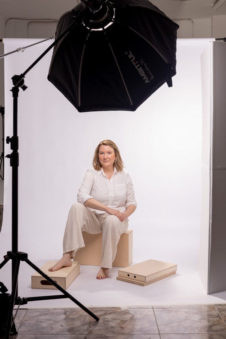PiXAPRO Studio Gear Review: Nesting Apple Boxes and PiXAPOSE Mat Tested