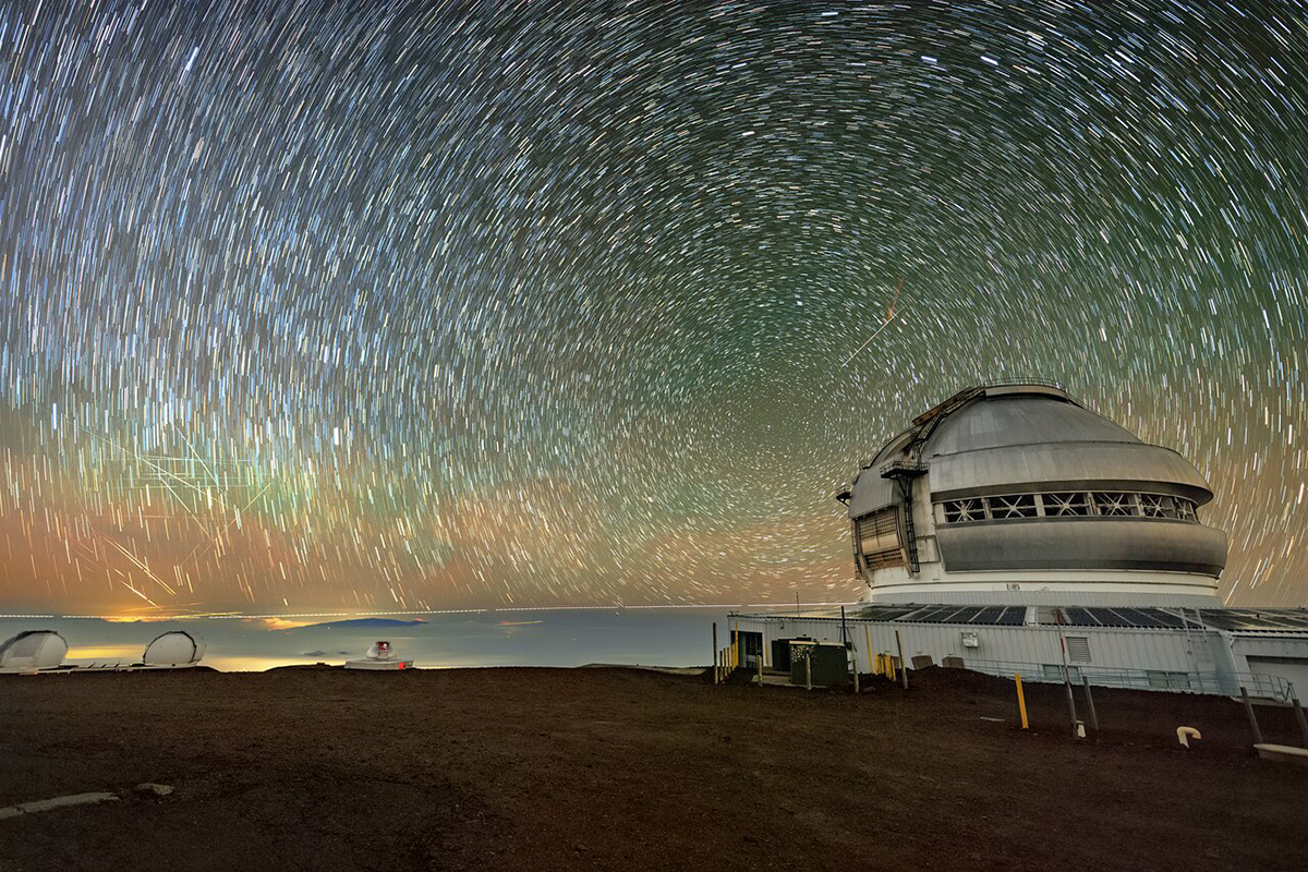 The Gemini North observatory at night. Credit: International Gemini Observatory/NOIRLab/NSF/AURA/J. Warner