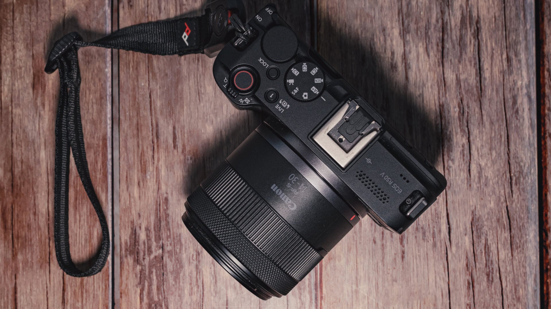 Canon EOS R50V Photographed from above