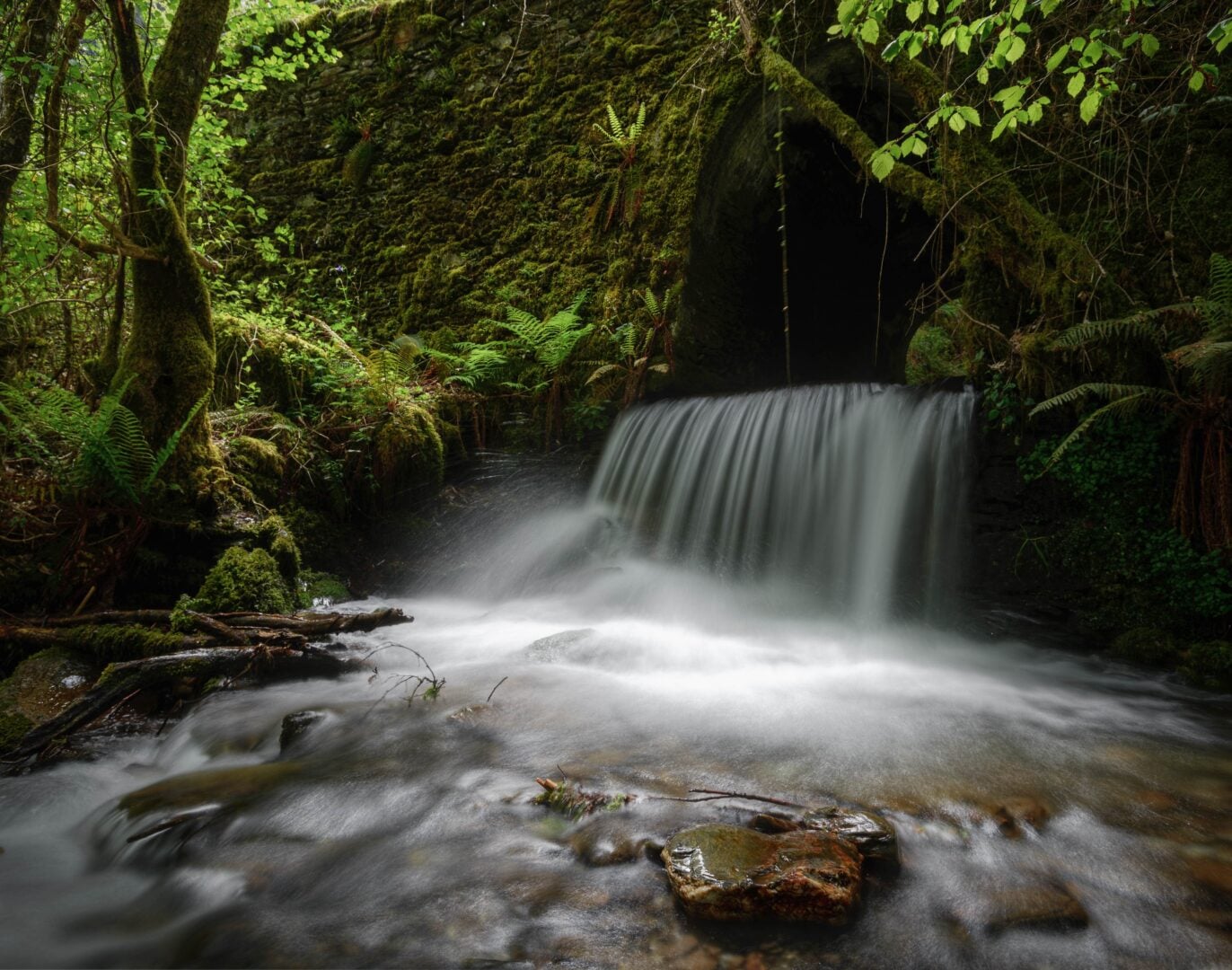 waterfall long exposure