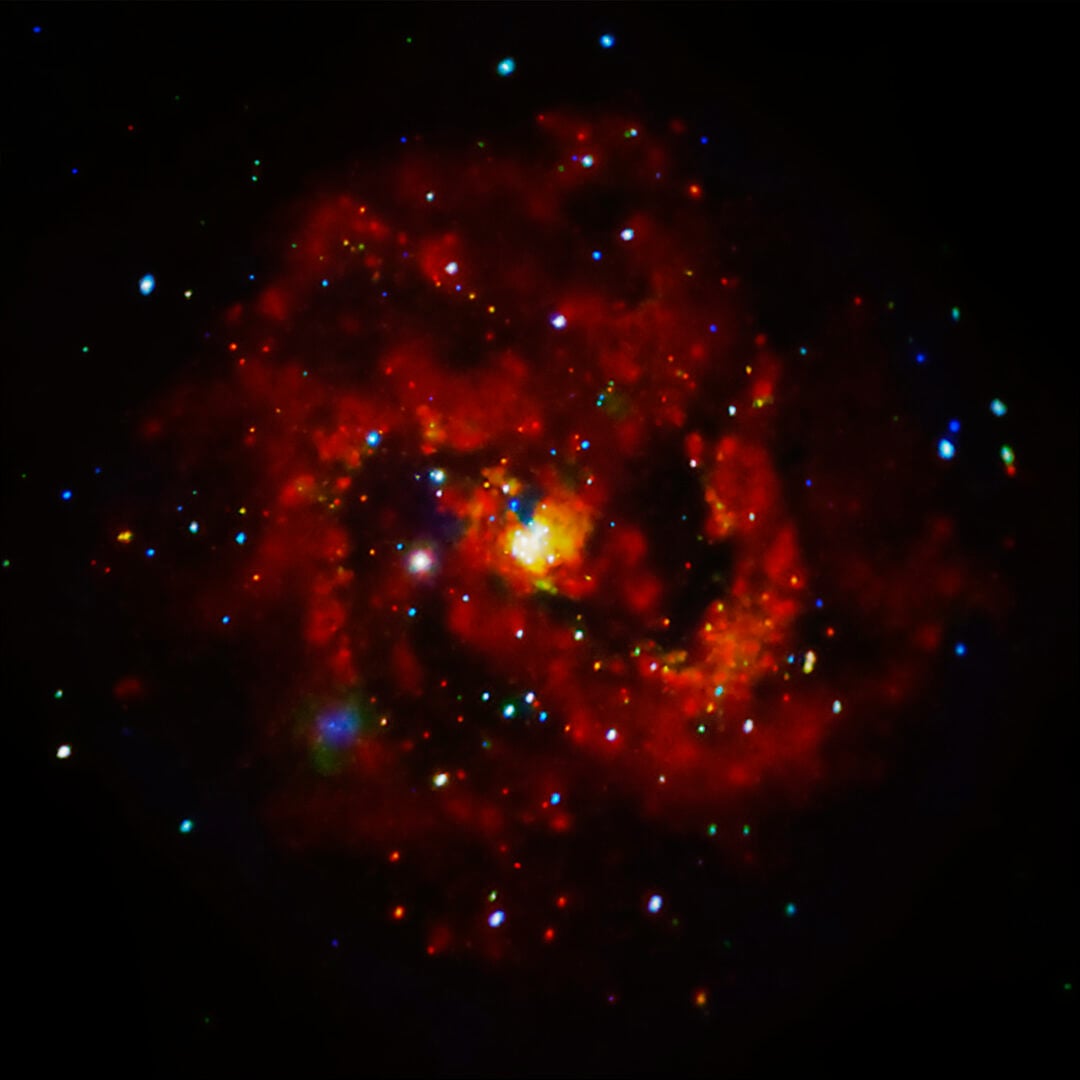 X-Ray image of the M83 galaxy by Chandra. Credit: NASA/CXC/SAO