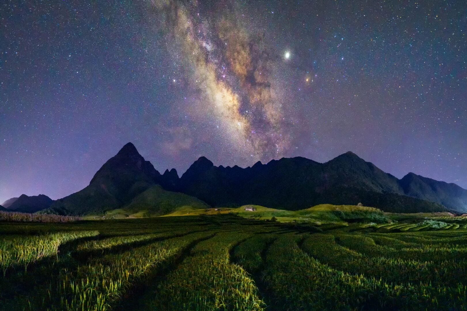 How to Photograph the Milky Way: A Beginner's Guide to Astrophotography