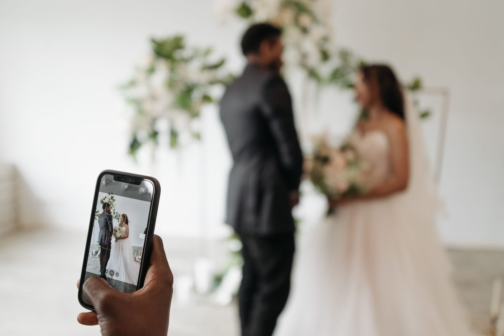 alternatives to hiring a wedding photographer