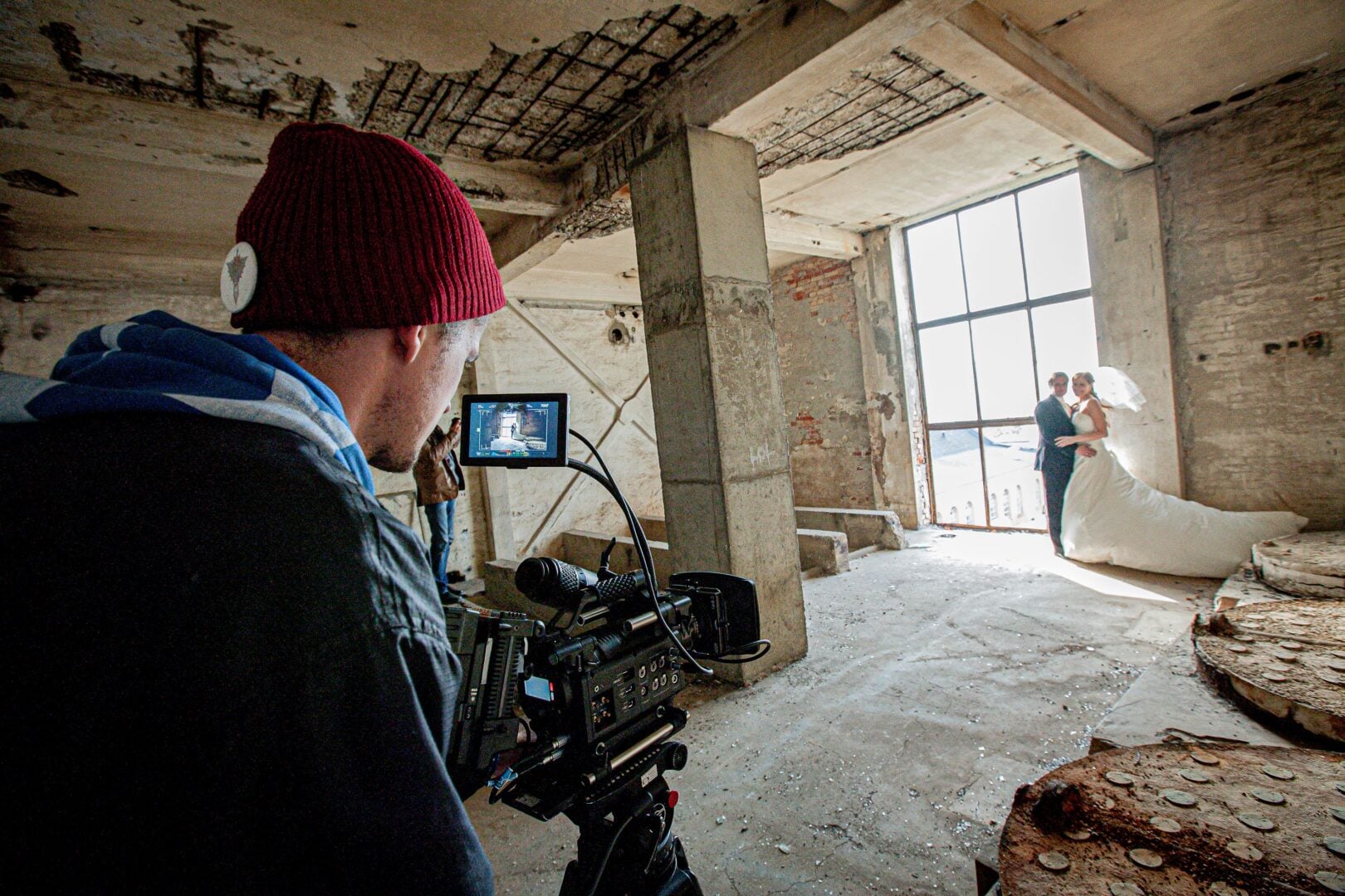 alternatives to hiring a wedding photographer