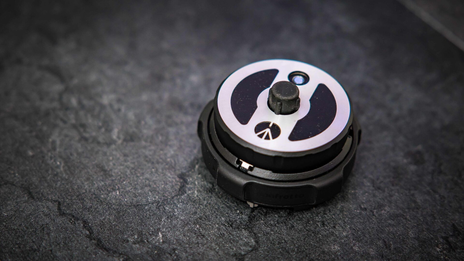 Manfrotto ONE Photo tripod XCHANGE Quick-Release Head