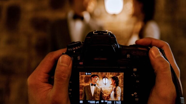 inexpensive wedding photographers