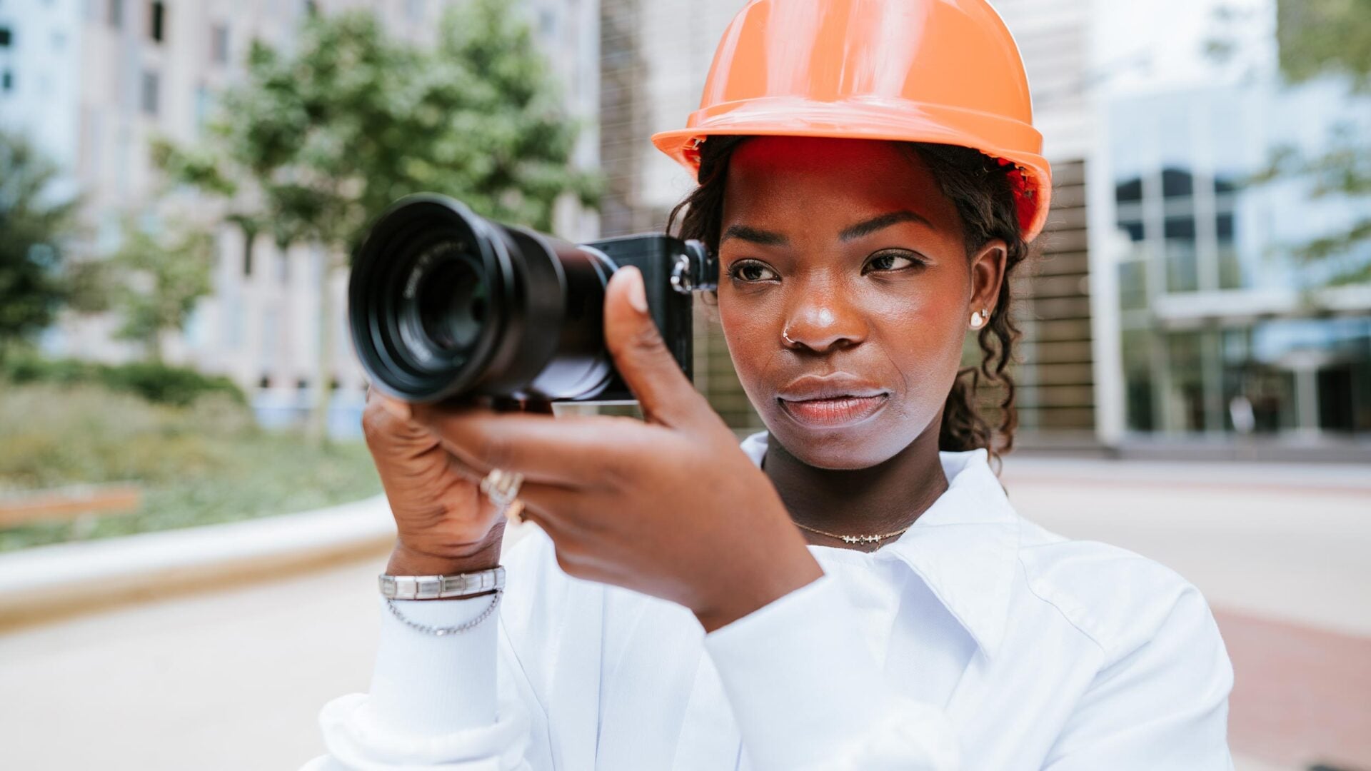 Is Photography a Good Career? The Pros, Cons and Reality of Being a Photographer