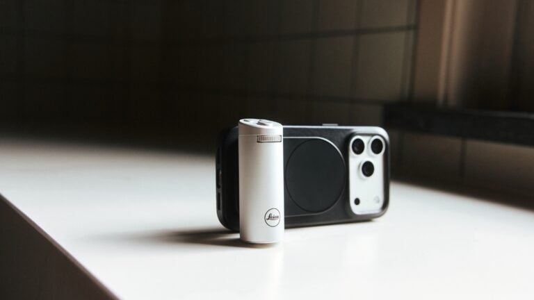 Leica LUX iPhone 18 Pro