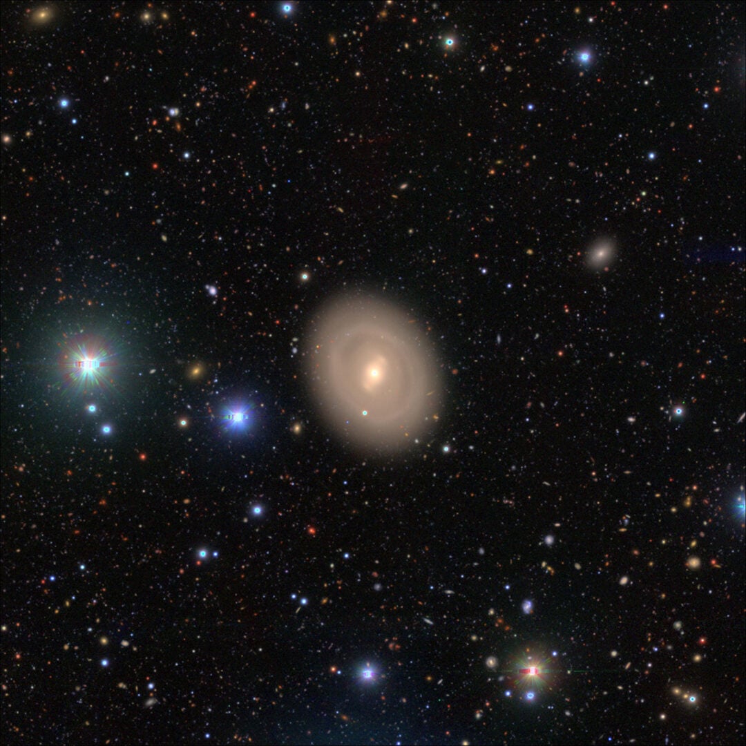 Subaru Telescope's image of NGC 4996. Credit: NAOJ; Image provided by Masayuki Tanaka