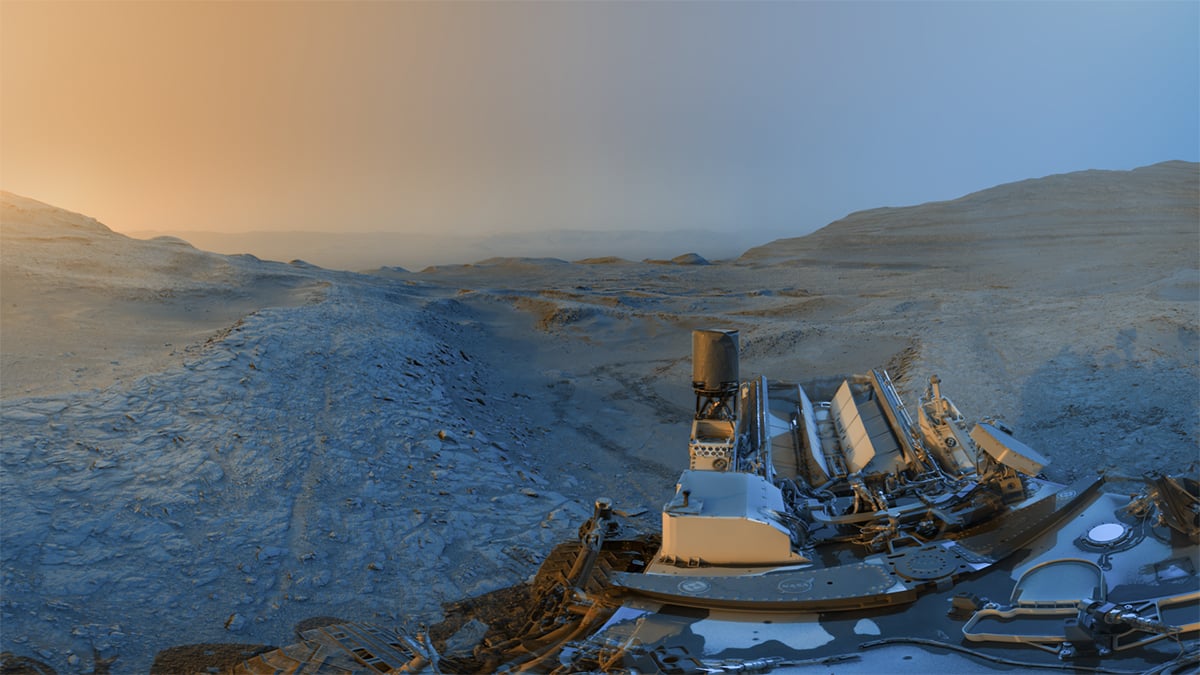 Curiosity captured a similar panorama from Gale Crater in November 2025. Credit: NASA/JPL-Caltech