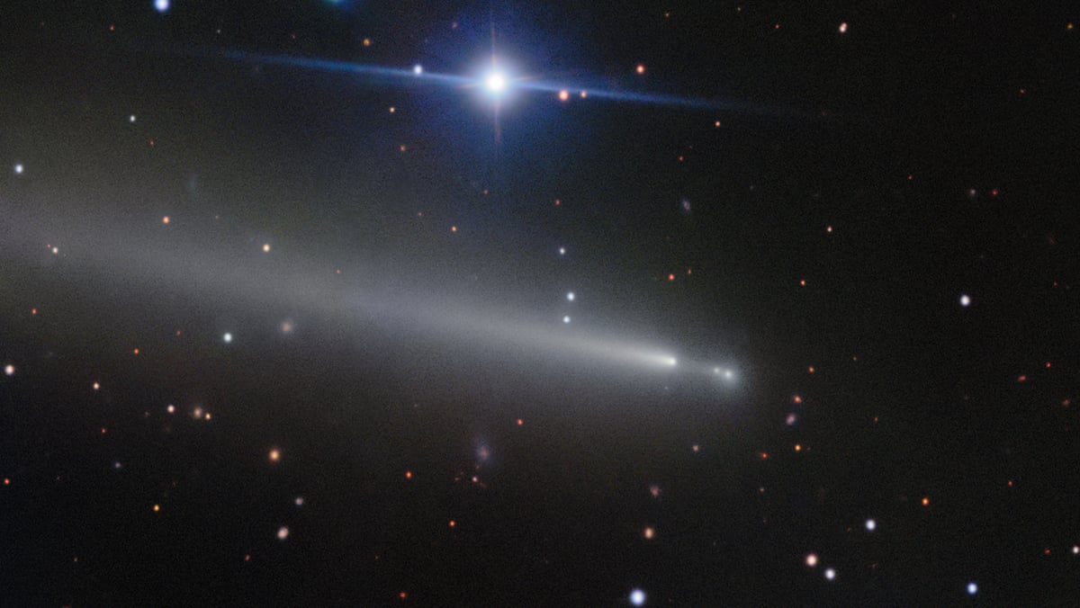 Gemini North captures a color image of a broken comet cover