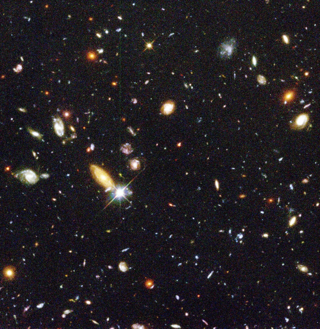 The image shows a central portion of the Hubble Deep Field, created from exposures taken in 1995. Credit: NASA, Robert Williams, and the Hubble Deep Field Team (STScI)