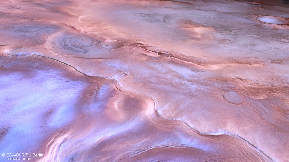 A glacier near Thyles Rupes. Credit: ESA/DLR/FU Berlin