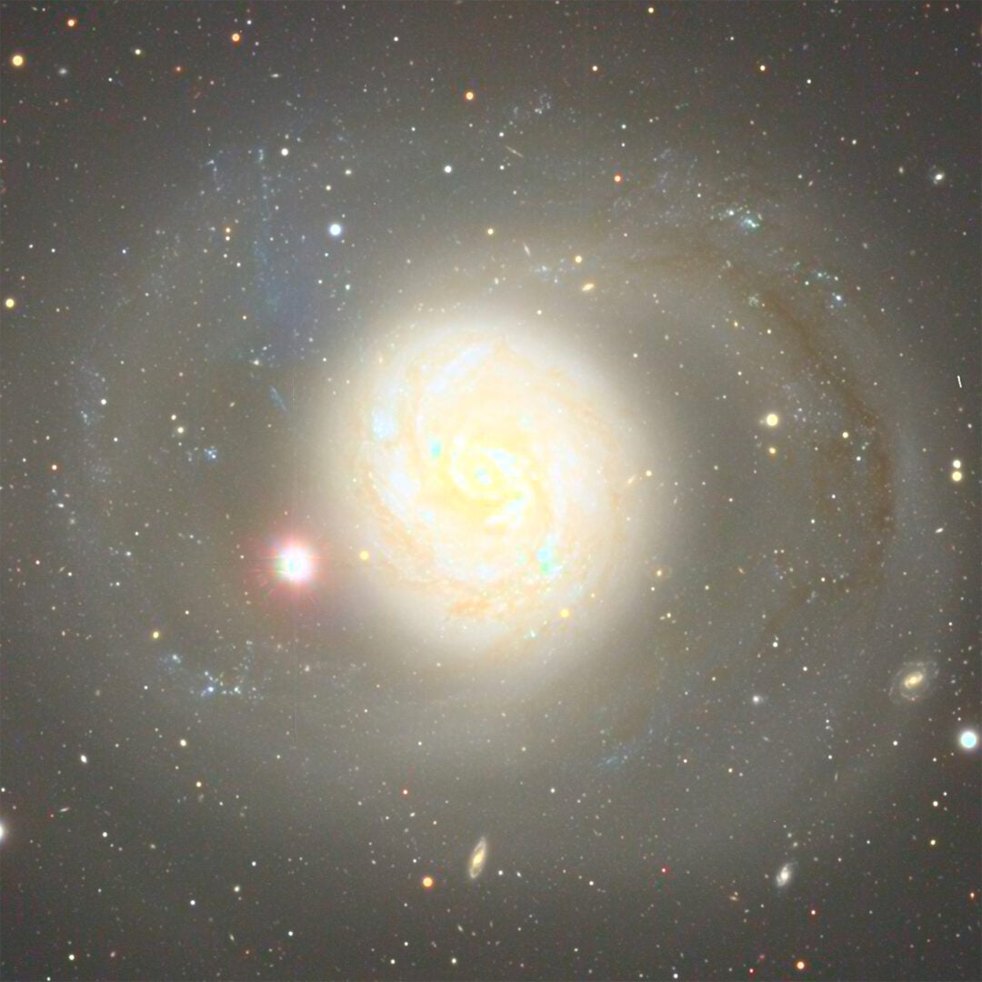 A close-up (cropped) view of the M77 galaxy. Credit: NAOJ/SDSS/David Hogg/Michael Blanton. Image Processing: Ichi Tanaka