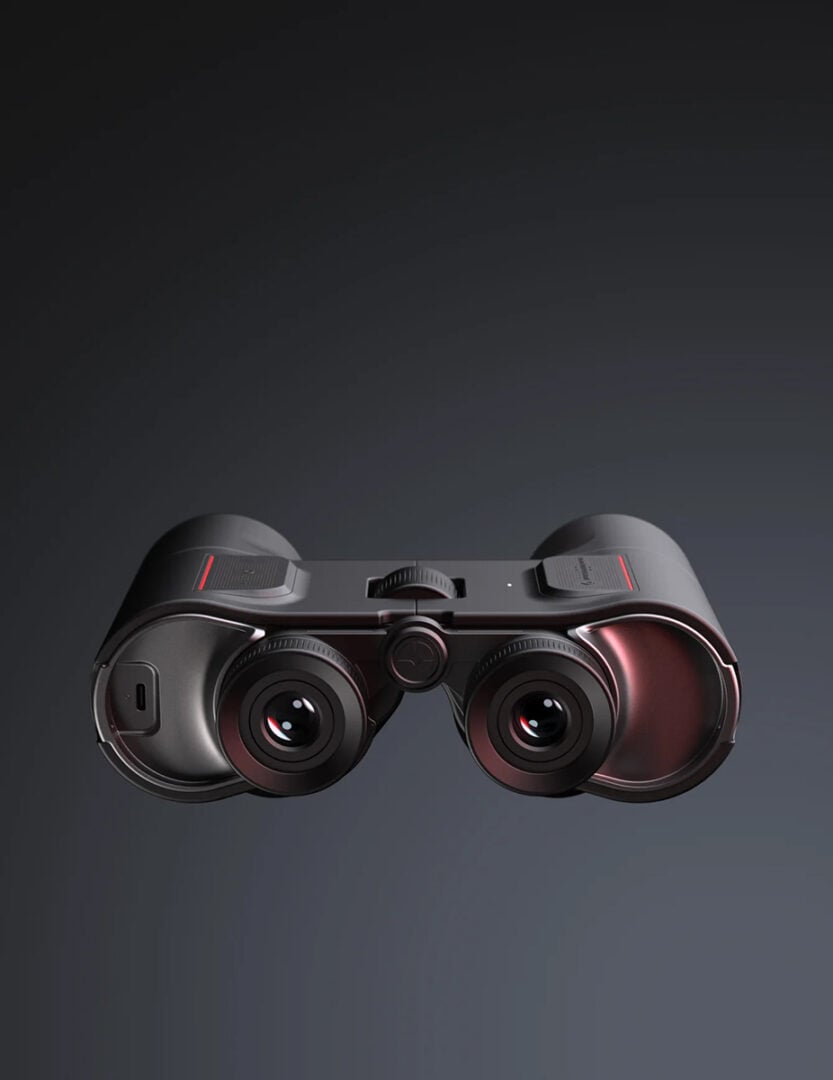 The binocular gives a 6.5° field of view