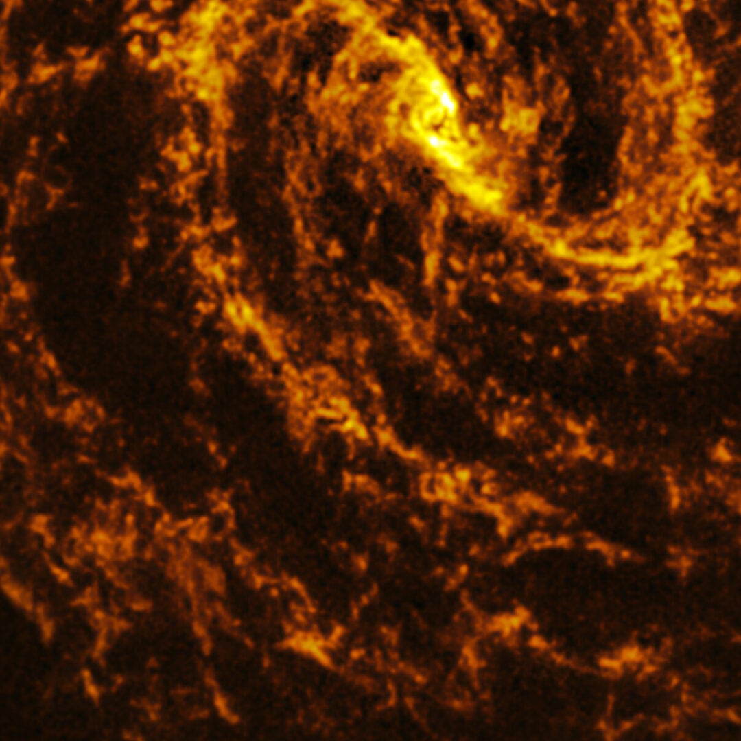 A close-up (cropped) view of ALMA's image showing the dark lanes of M83. Credit: ALMA(ESO/NAOJ/NRAO)/J. Koda et al.