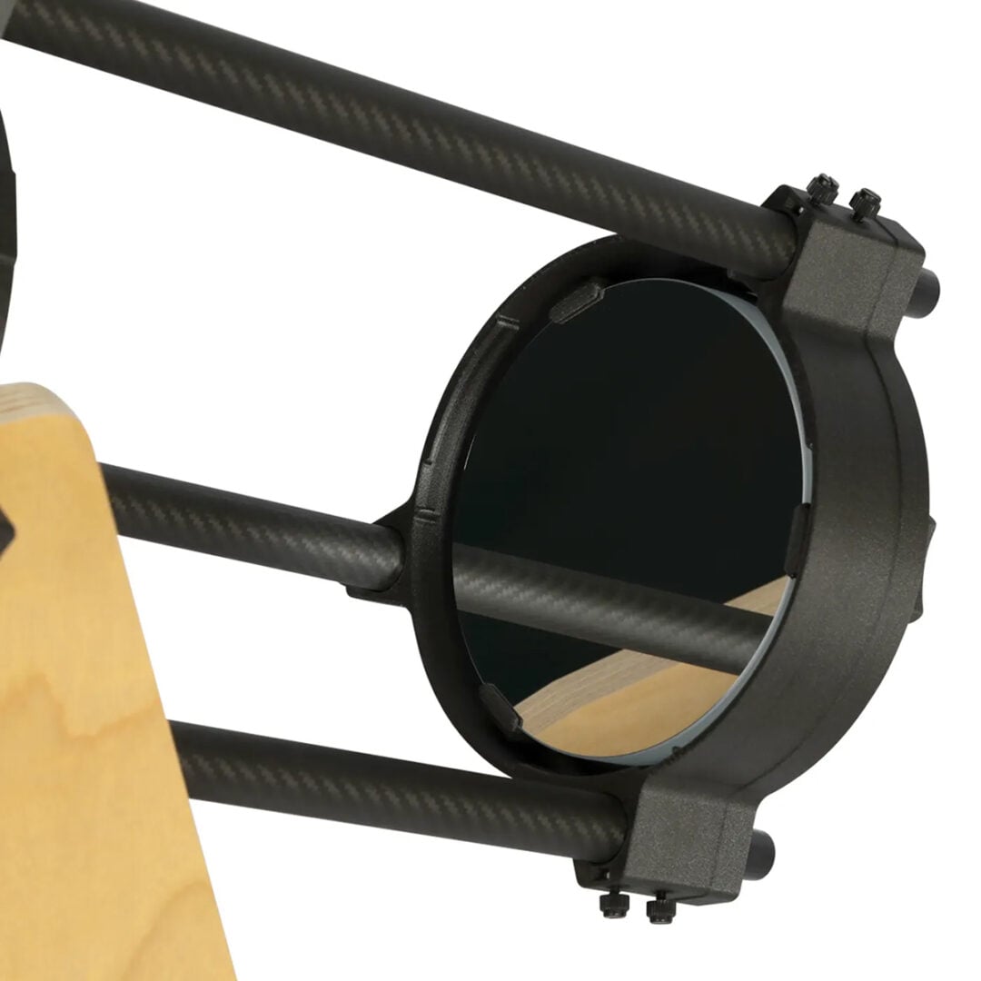 The C160 uses a 160mm primary mirror