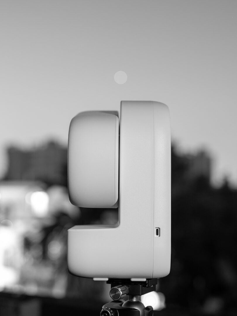 Pointing towards Venus